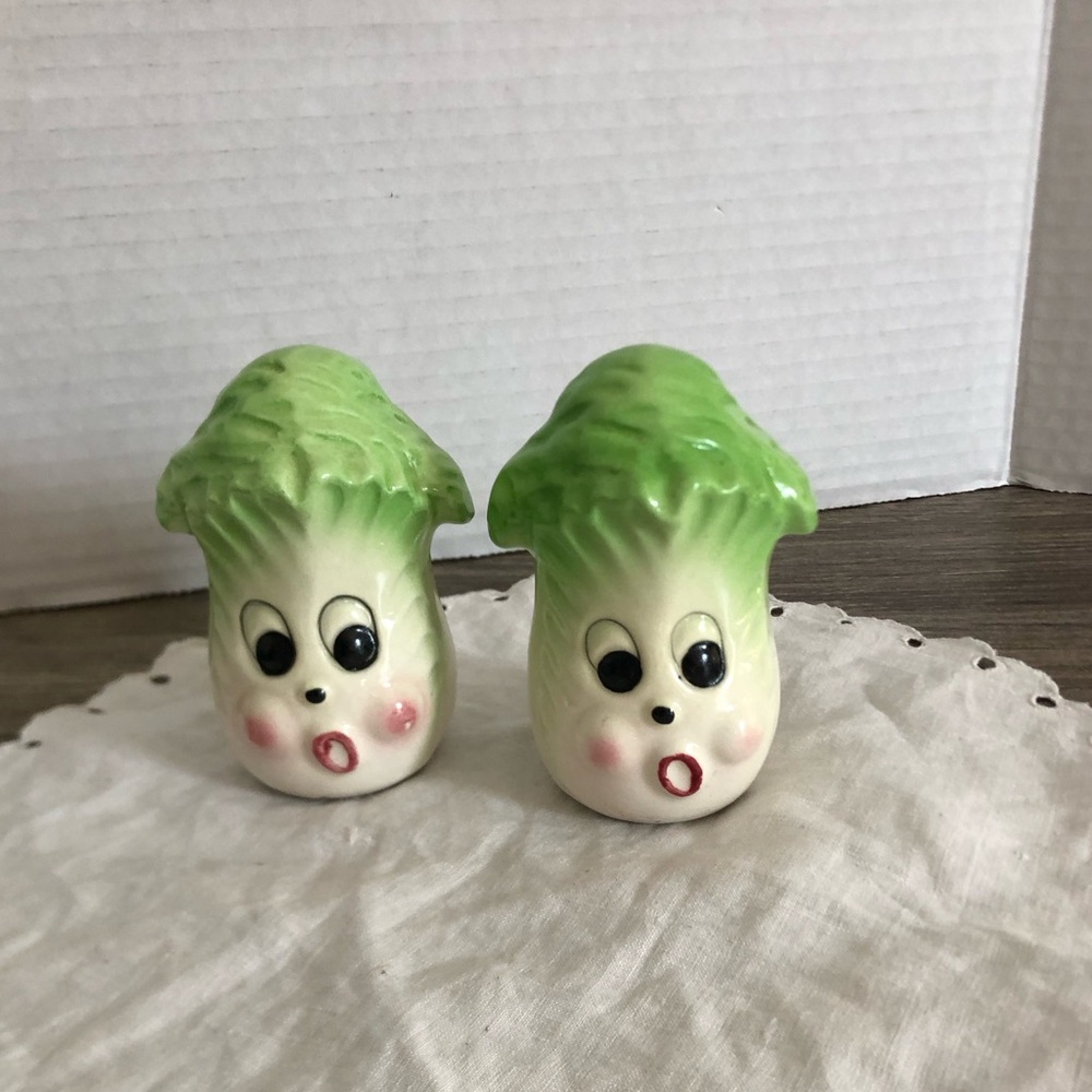 Vtg Anthropomorphic Celery Salt and Pepper Shakers